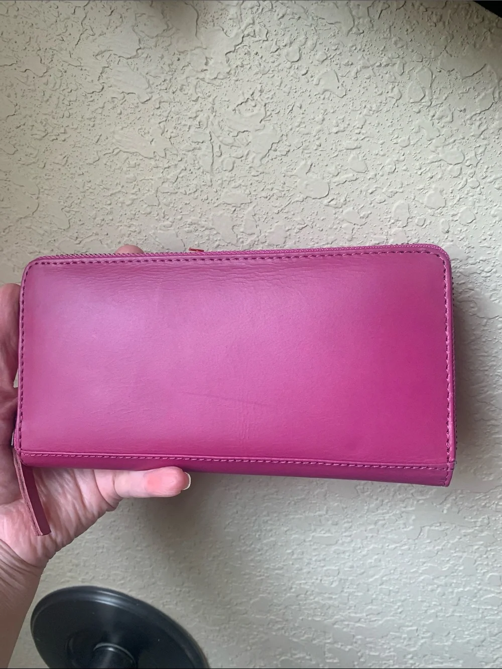 Montana Hudson Women's Leather Zip-Around Wallet in Pink